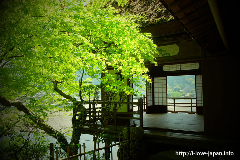 Garyu Sanso (mountain cottage)/Ozu,Ehime