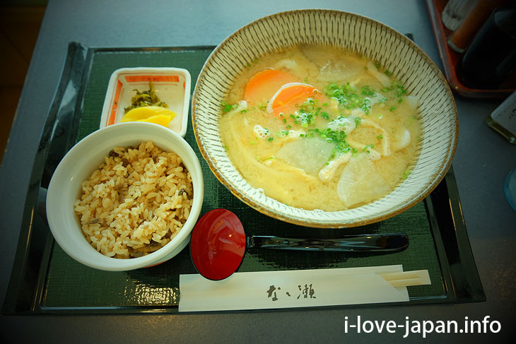 Let's eat Local food(Oita Airport)