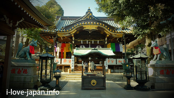 Toyokawa Inari Tokyo Betsuin is not a Shrine but a Temple (Minato-ku, Tokyo)