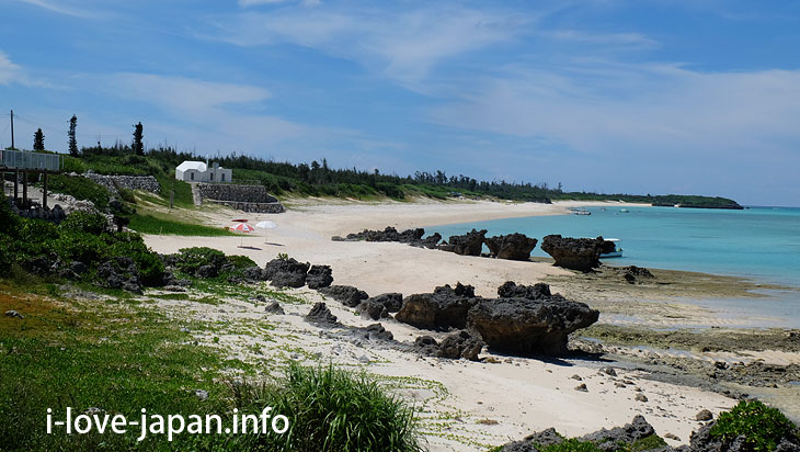 Must-see Strange rock favorite! Beach ring in Yoron Island